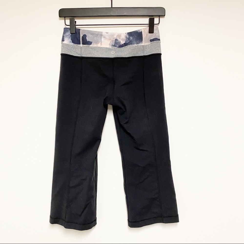 Lululemon Reversible Groove Crop Legging Size 4